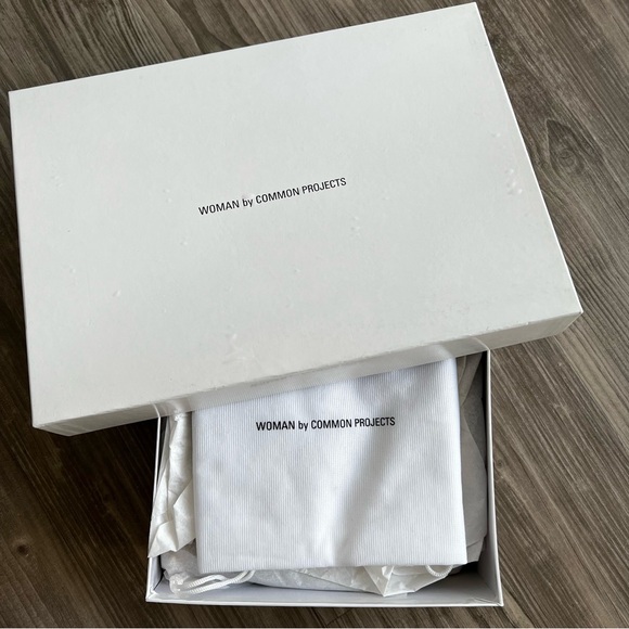 Woman by COMMON PROJECTS Suede Chelsea Boot - Picture 13 of 15